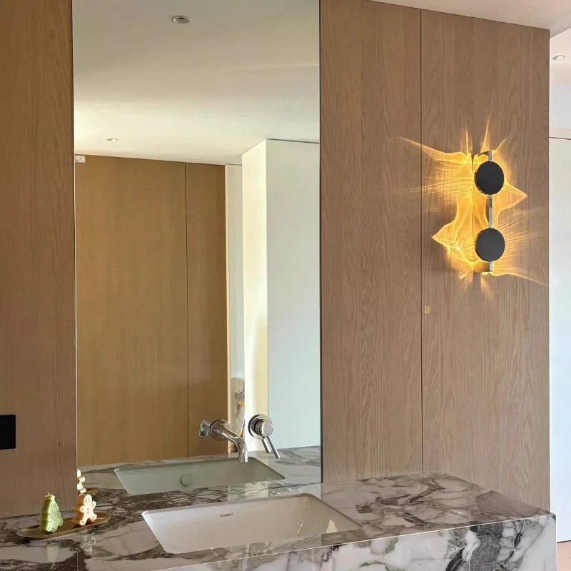 Aplique de Pared LED Corrugado de Lujo - Luz Ambiental y Diseño Artístico
